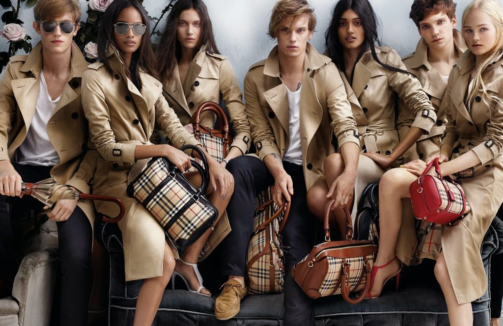 Burberry Introduces The Banner Bag - BagAddicts Anonymous