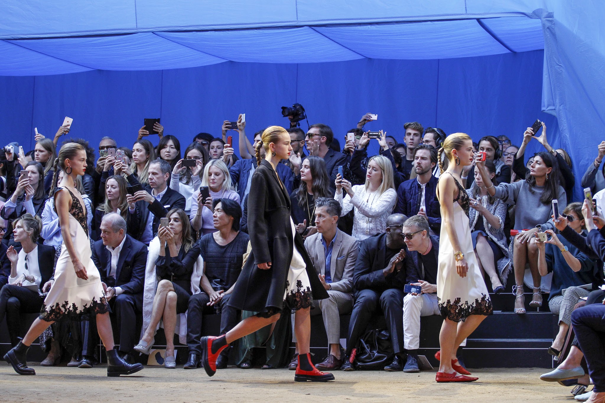 #PFW: Céline SS16 Runway and Bags Report