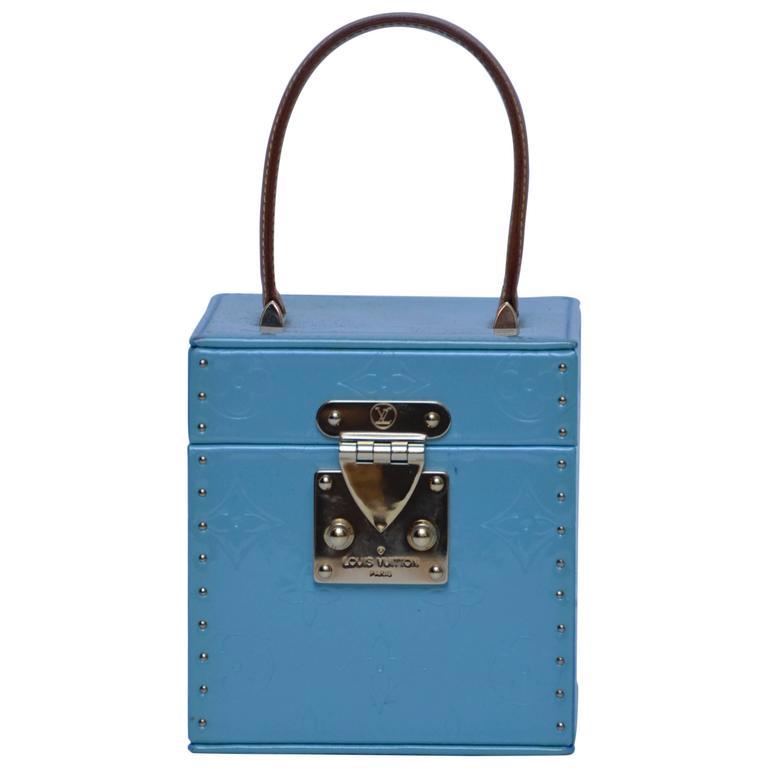Louis Vuitton&#39;s New Bleecker Box Bag - BagAddicts Anonymous